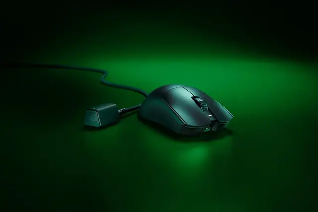 Razer Viper V3 Pro official product image used for a best gaming mouse 2026 buyer guide