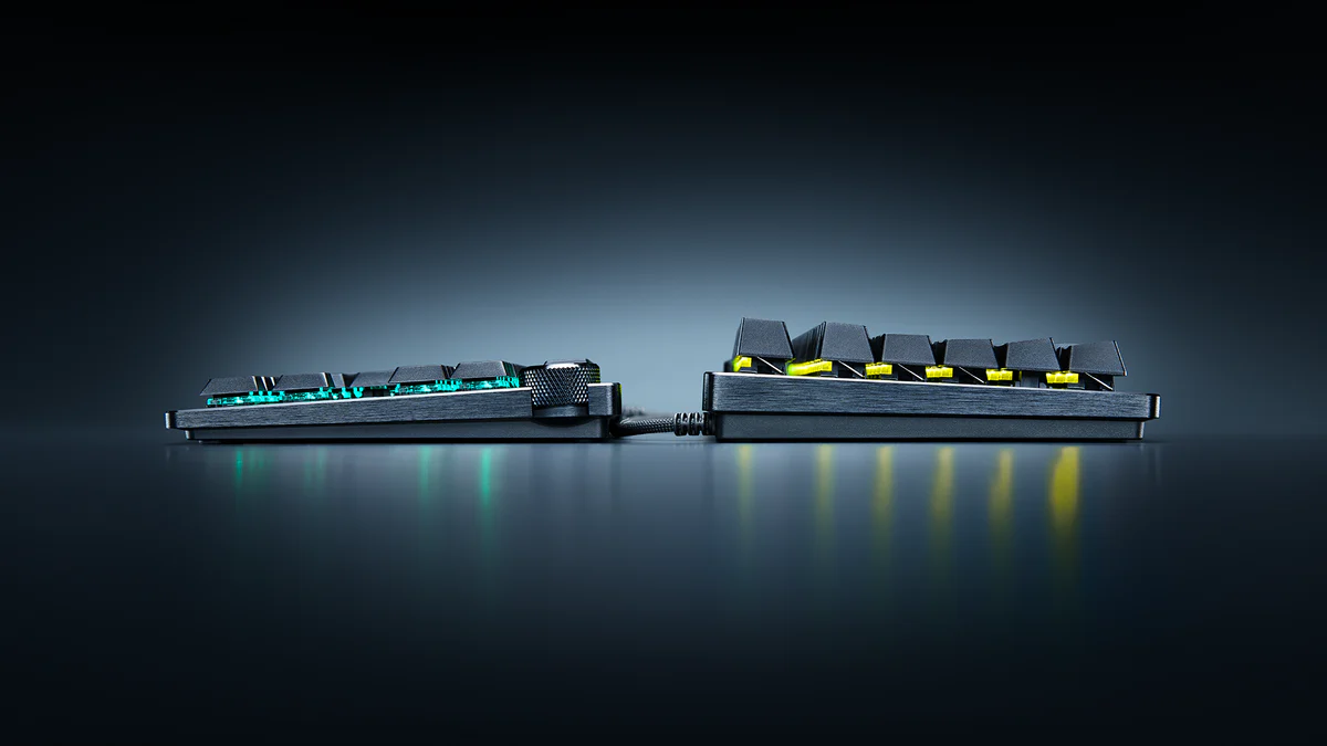 Official side-profile comparison of the Razer low-profile keyboard and its standard-height sibling